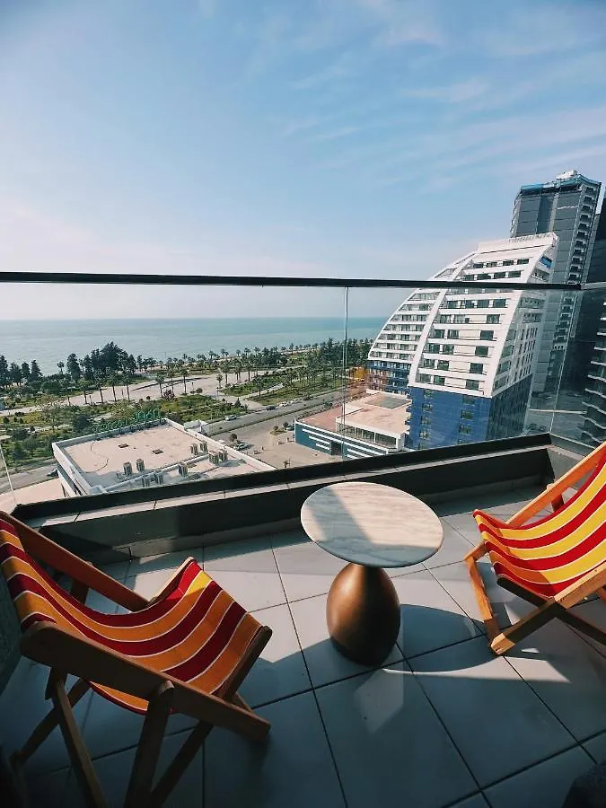 Prestigio Sea View Apart Batumi Apartment