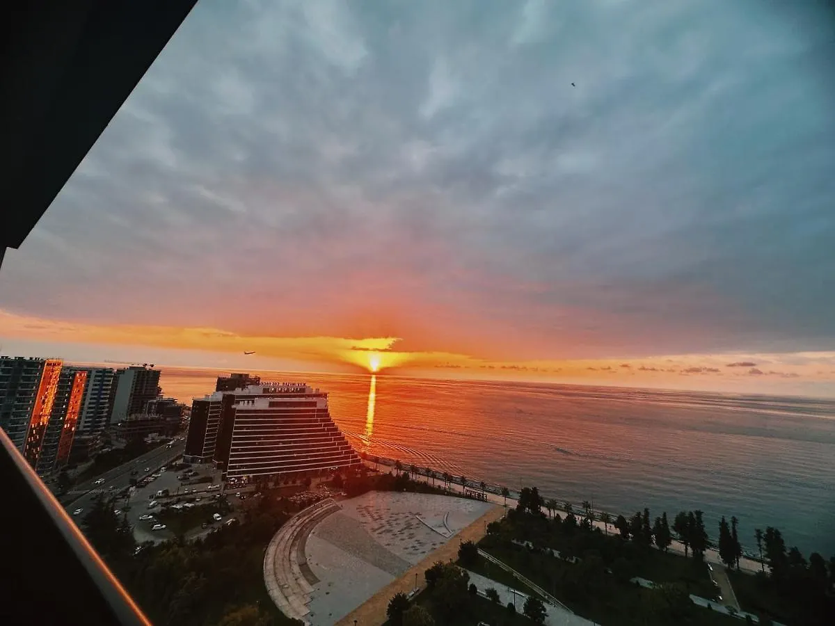 Prestigio Sea View Apart Batumi Apartment